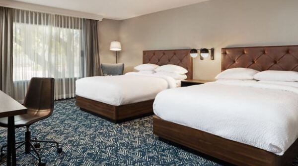 Four Points by Sheraton Bakersfield