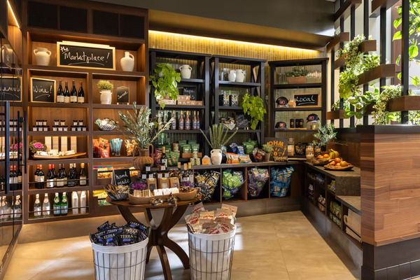 Casa Mani Resort Napa Valley, Curio Collection by Hilton