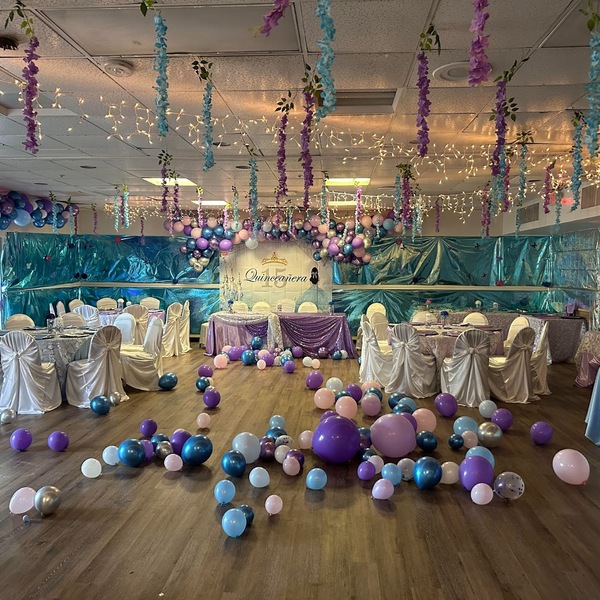 Grand Luxe Events & Hotel