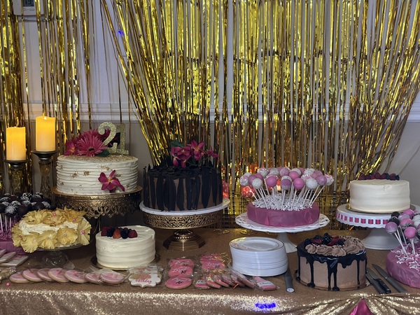 Grand Luxe Events & Hotel