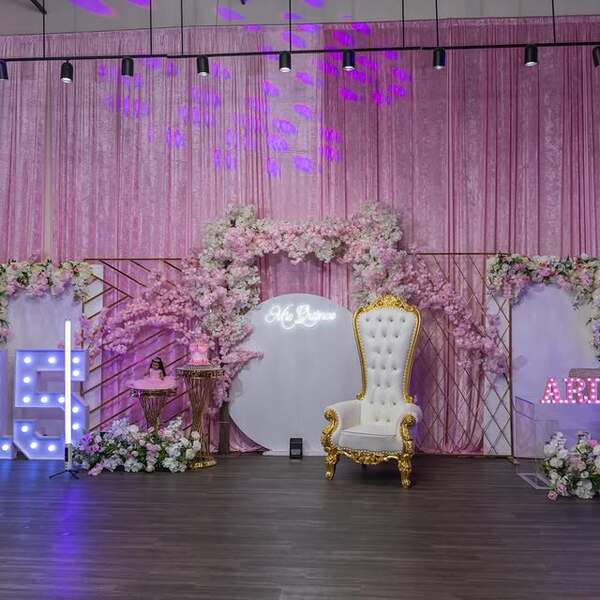 Celebrations at the Barnhouse