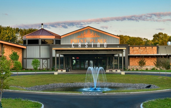 Pointe Place Casino Hotel