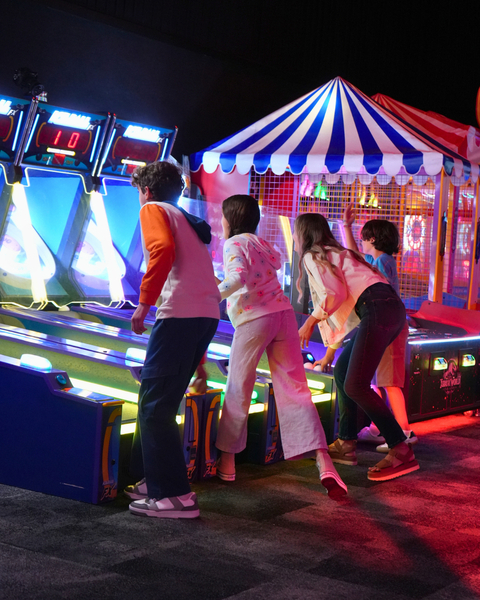 Hooky Entertainment - Addison