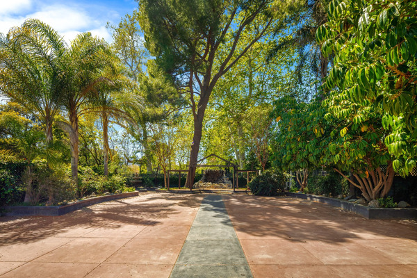 Los Angeles Equestrian Center