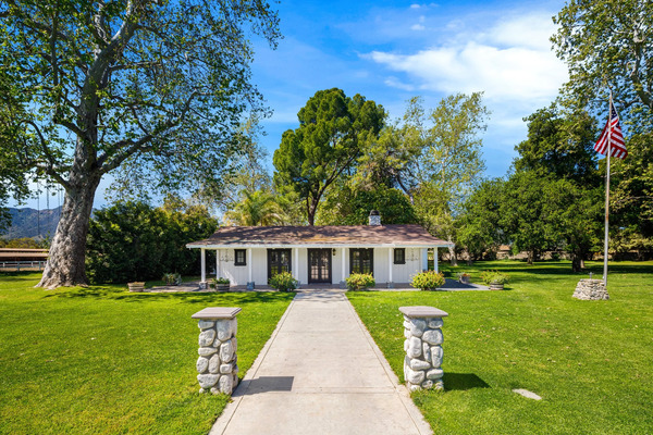 Los Angeles Equestrian Center