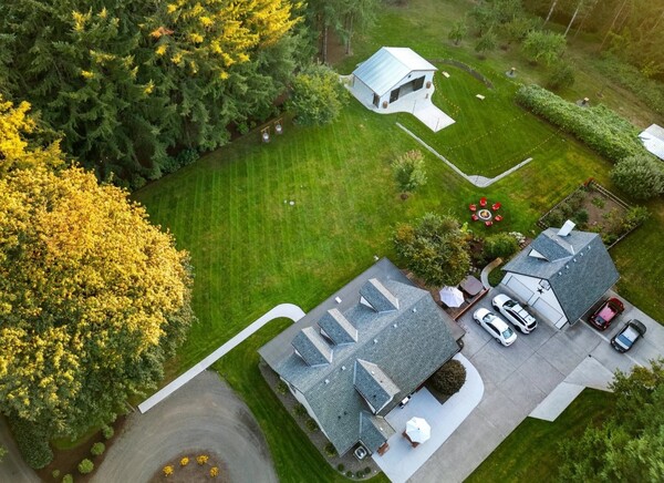 Speakeasy on Alder Lane