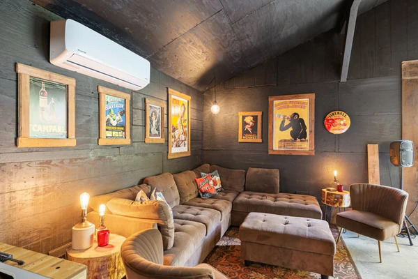 Speakeasy on Alder Lane