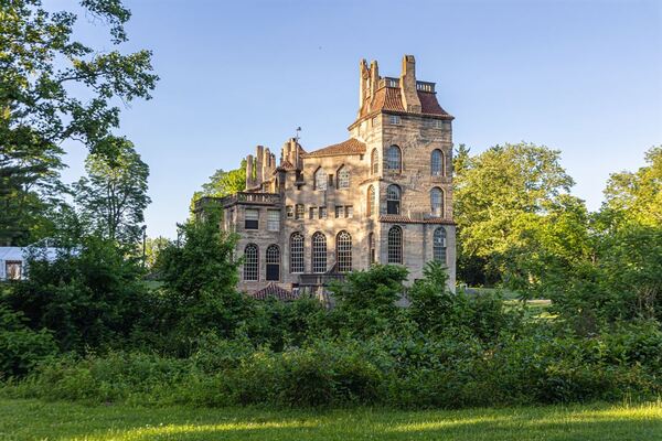 Elkins Art Gallery And Mercer Museum