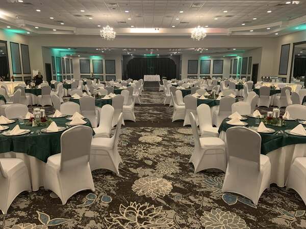 Swan Lake Resort & Conference Center