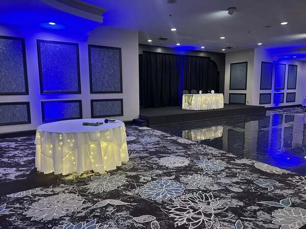 Swan Lake Resort & Conference Center