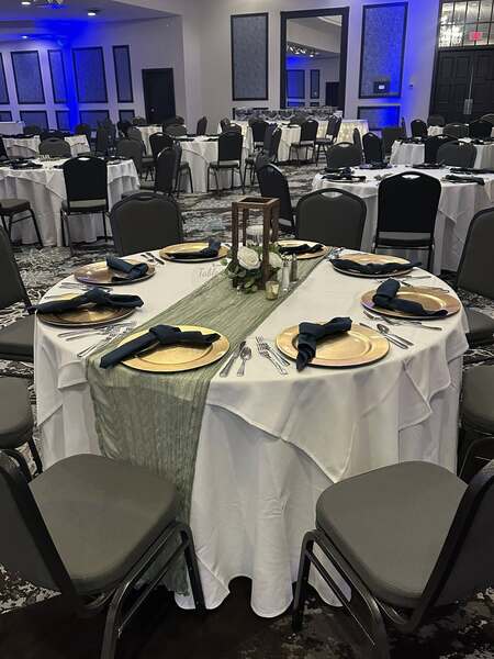 Swan Lake Resort & Conference Center