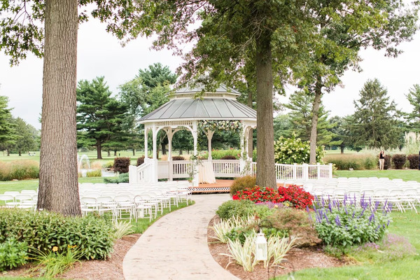 Swan Lake Resort & Conference Center