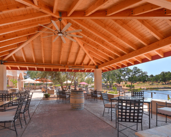 Twin Rocks Estate Winery