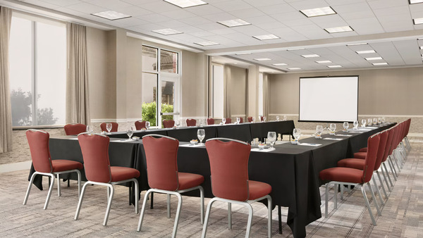 Four Points by Sheraton Sacramento International Airport