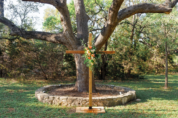 12 Oaks Hill Country Venue