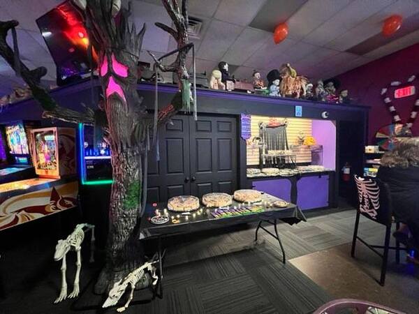 Maine Silverball Tavern