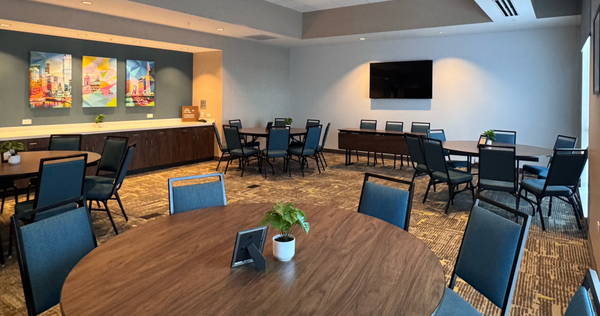 Hampton Inn & Suites Chicago Medical District UIC