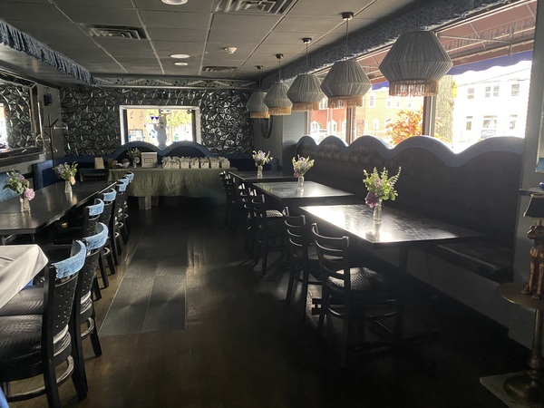 Storm King Lounge and Fare