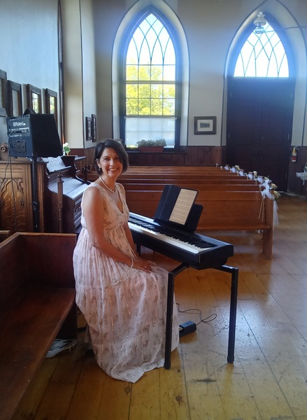 Jennifer Smele, Wedding & Event Pianist