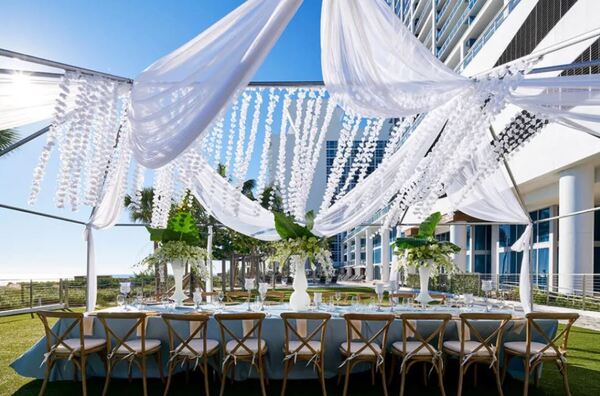 Carillon Miami Beach