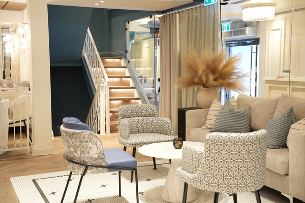 Mademoiselle Raw Bar + Grill