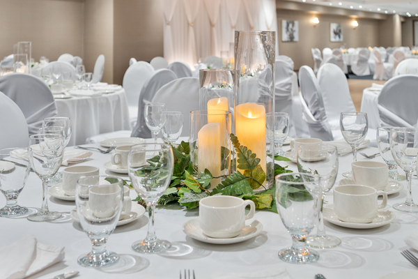 Sandman Signature Mississauga Hotel