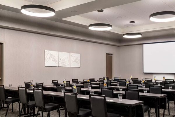 Home2 Suites & Tru by Hilton