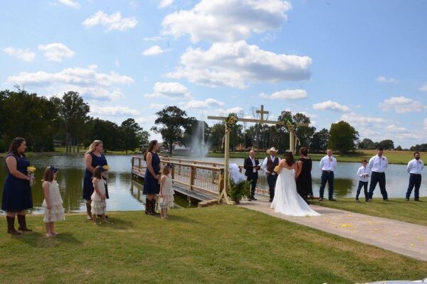 Bullard Farm And Pavilion/Hitchin Post