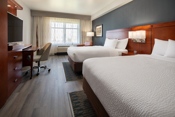 Courtyard Scottsdale Salt River