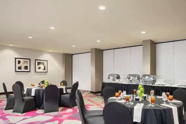 Doubletree by Hilton DFW Airport North