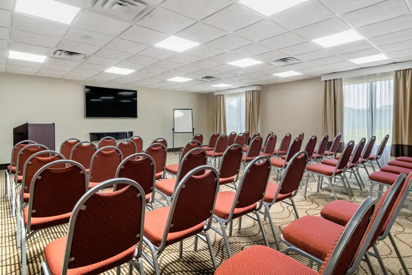 Comfort Suites Woodstock - Atlanta North