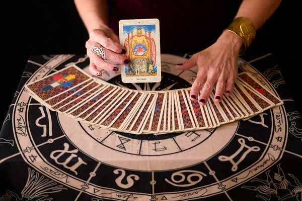 Prosperi Tea and Tarot