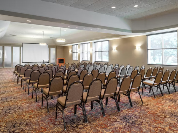 Holiday Inn Manitowoc