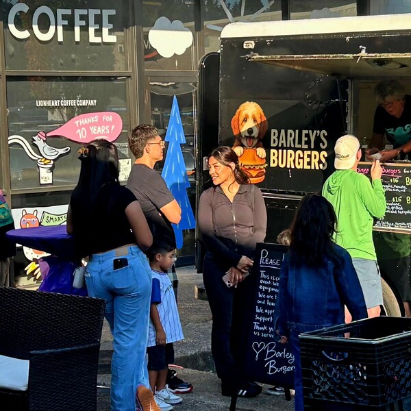 Barley’s Burgers Food Truck Catering