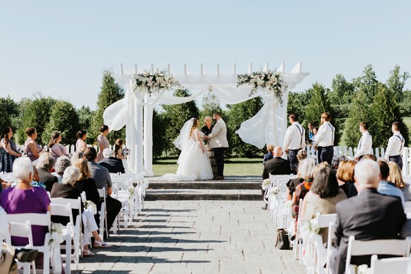 Huber's Plantation Hall