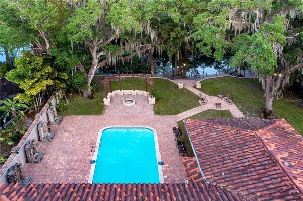 Perfect Redemption Properties