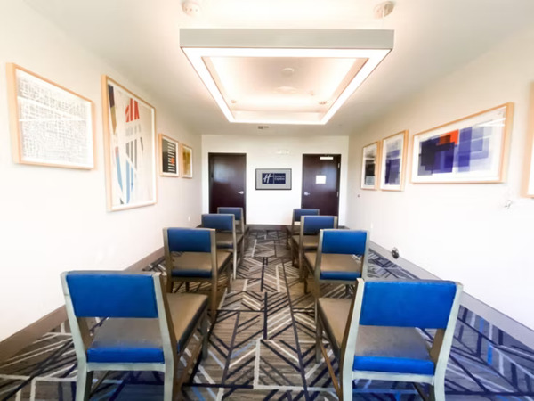 Holiday Inn Express & Suites Frazier Park