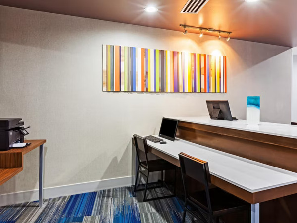 Holiday Inn Express & Suites Tulsa West - Sand Springs