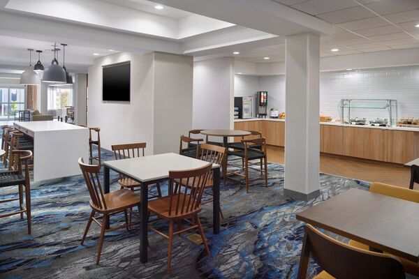 Fairfield Inn & Suites by Marriott Atlanta McDonough