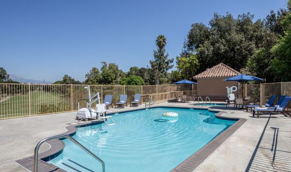 Ayres Suites - Diamond Bar