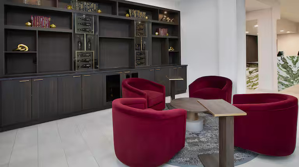 DoubleTree by Hilton Detroit Novi