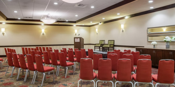 Crowne Plaza Anchorage-Midtown