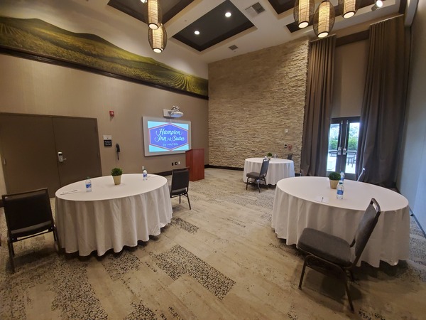 Hampton Inn & Suites Napa