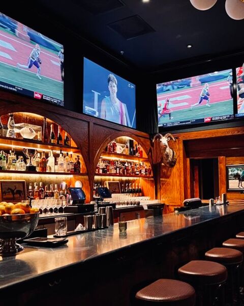 Lamar's Sporting Club