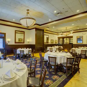 Molto Bella (Ballroom)