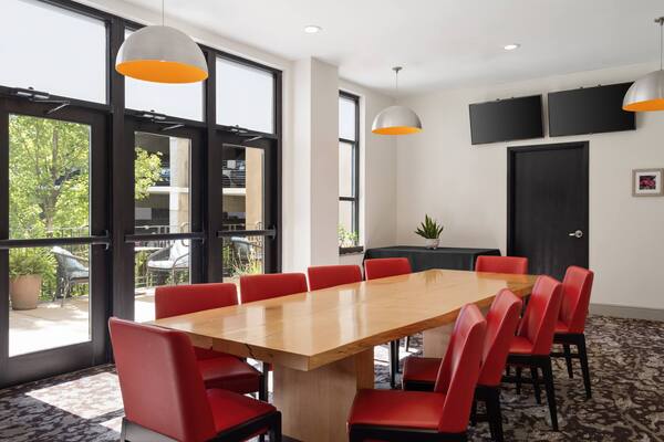 Hilton Garden Inn Bloomington