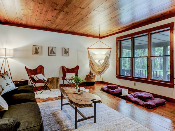 Forest & Flowers Retreat