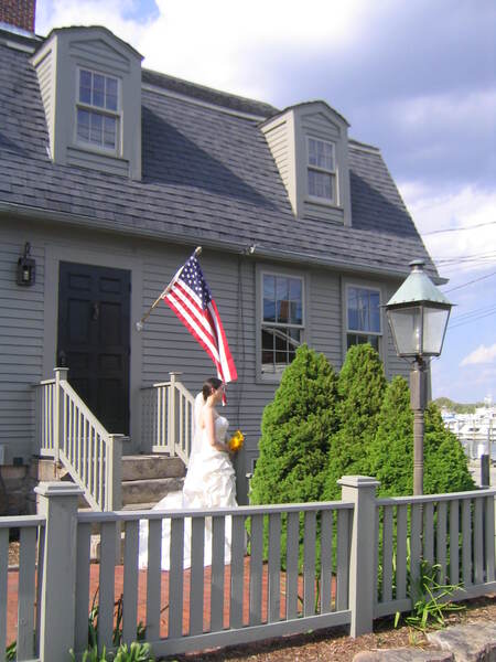 Captain Daniel Packer Inne