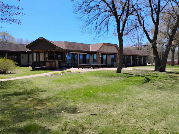 Cebulla's Lakefront lodge