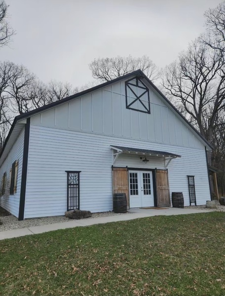 Chapelview Wedding and Event Venue LLC